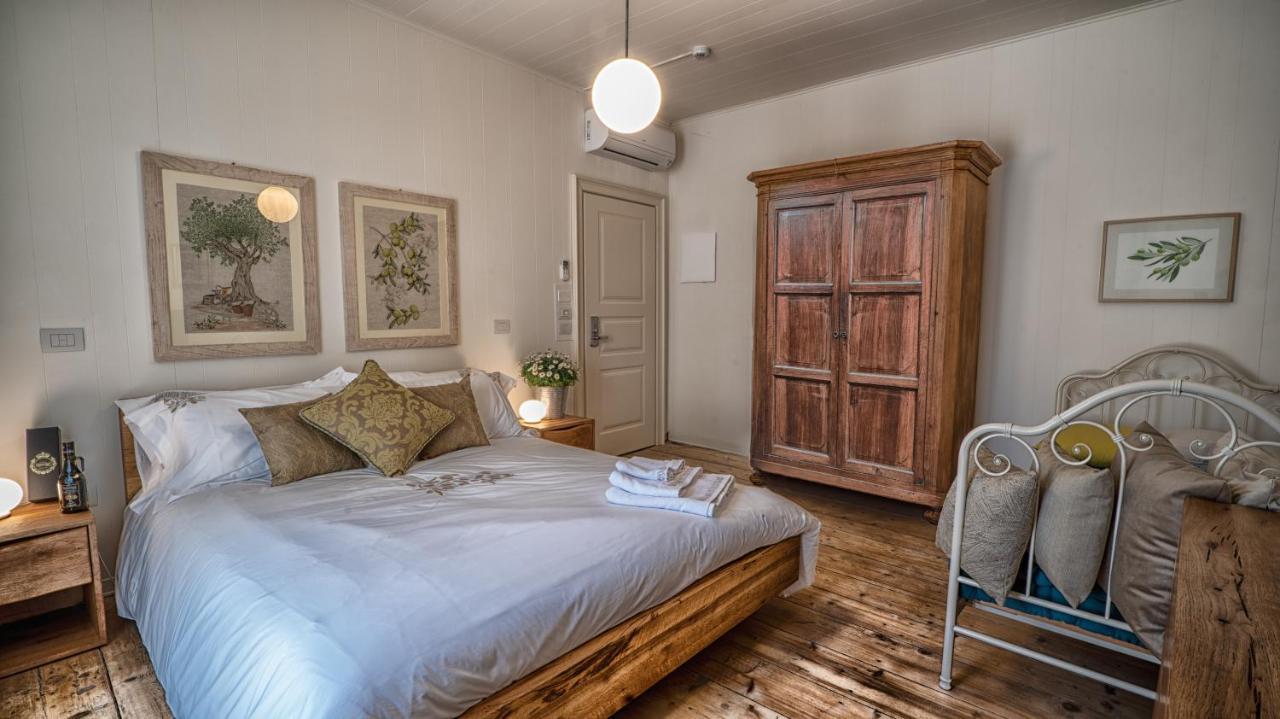 Locanda Dell'Oleificio Mezzane di Sotto Kültér fotó