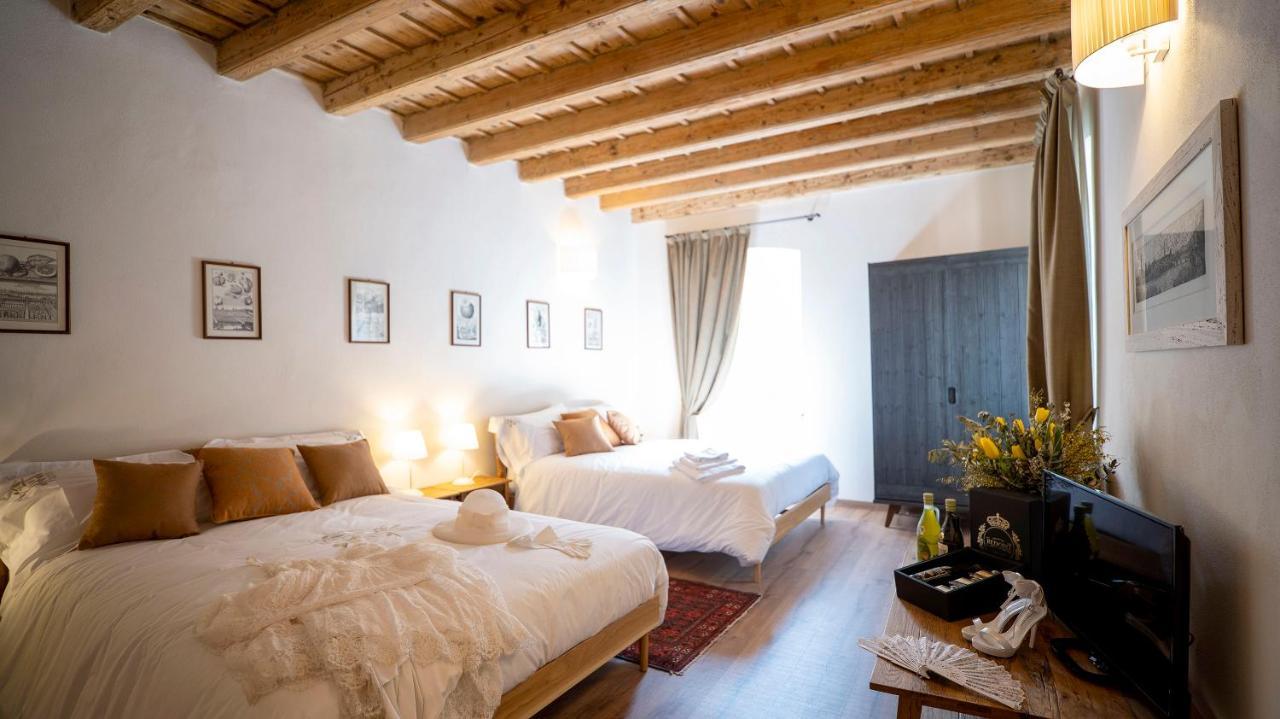 Locanda Dell'Oleificio Mezzane di Sotto Kültér fotó