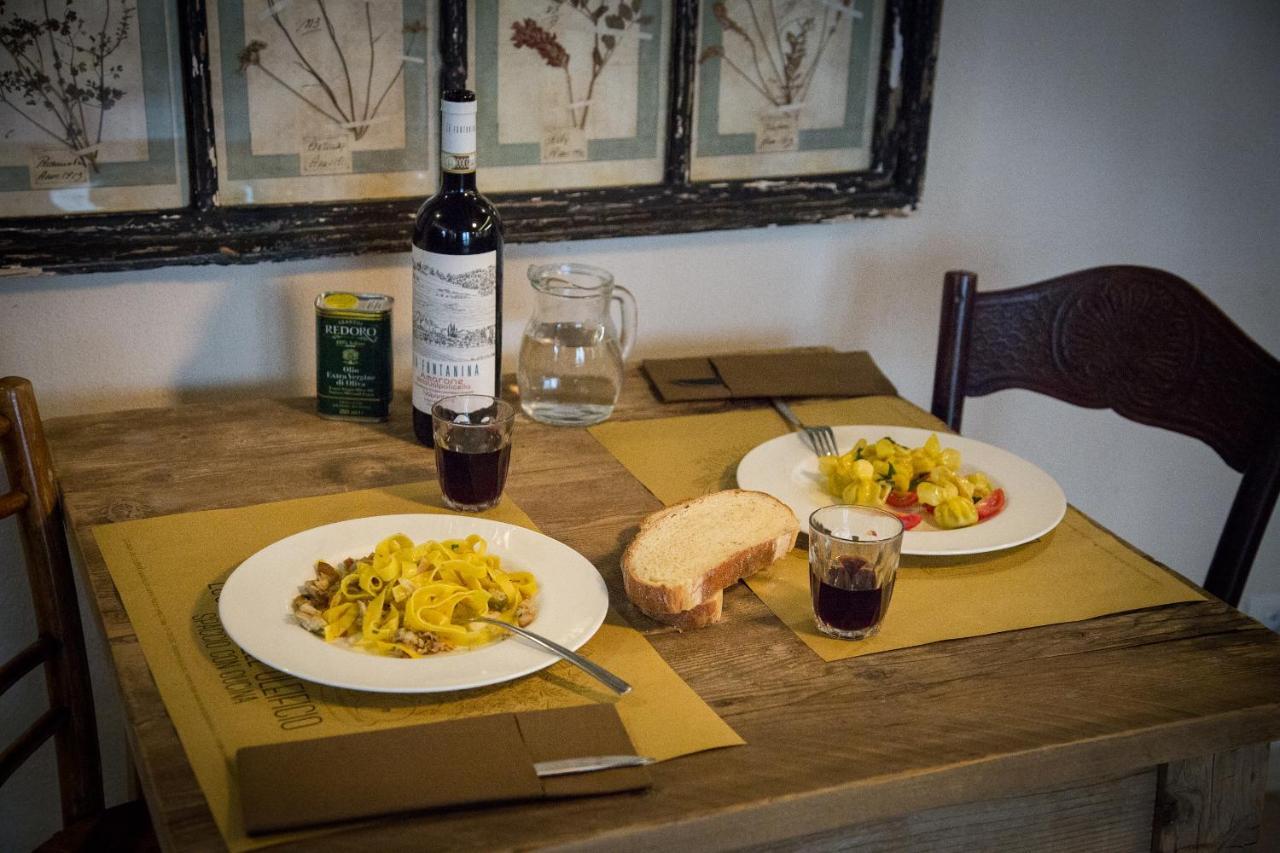 Locanda Dell'Oleificio Mezzane di Sotto Kültér fotó