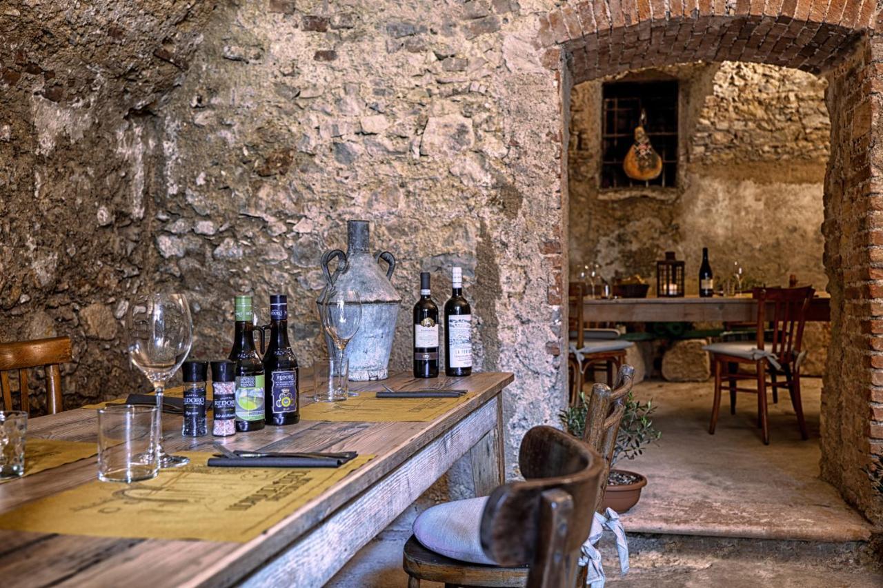 Locanda Dell'Oleificio Mezzane di Sotto Kültér fotó