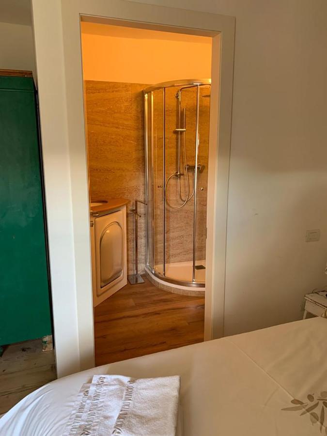 Locanda Dell'Oleificio Mezzane di Sotto Kültér fotó
